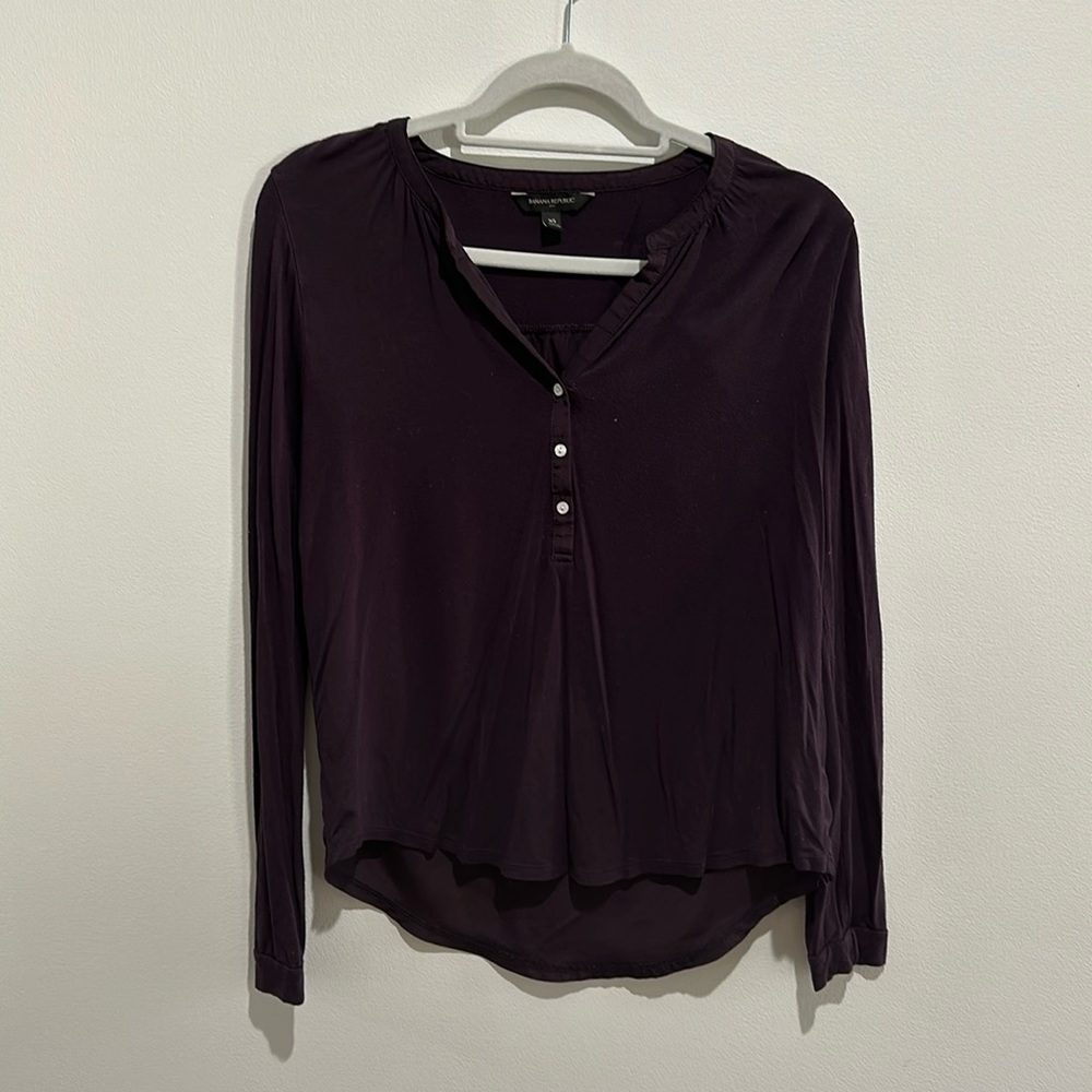 Banana Republic Eggplant Purple Long Sleeve Blouse XS | Flowy Lightweight Top